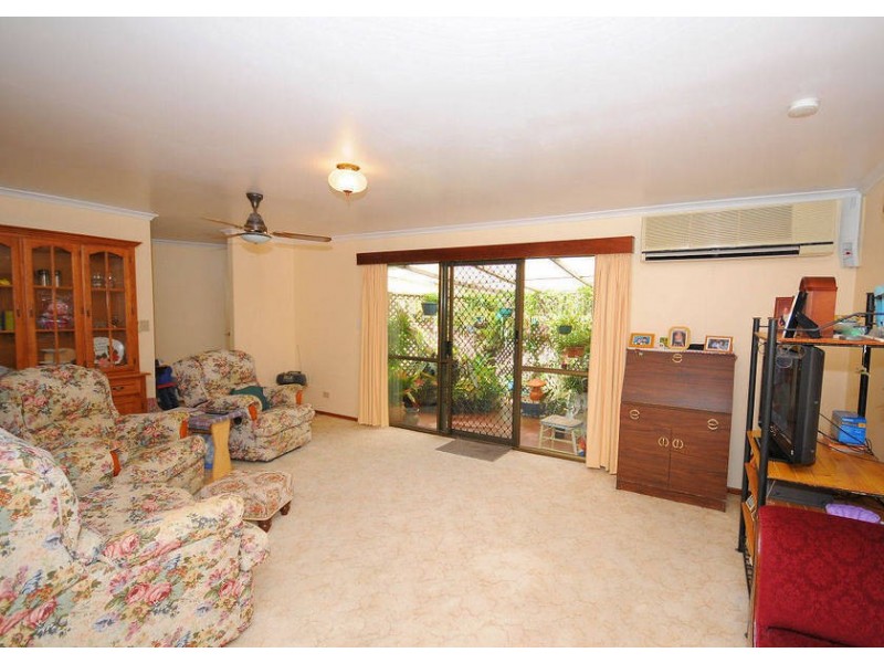 772 Boat Harbour Drive, Urangan QLD 4655