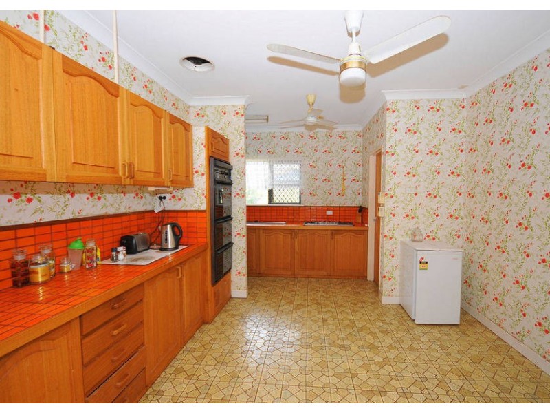 181 Esplanade, Point Vernon QLD 4655