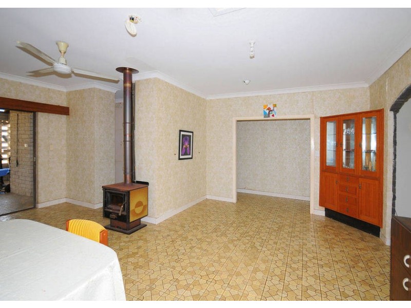 181 Esplanade, Point Vernon QLD 4655