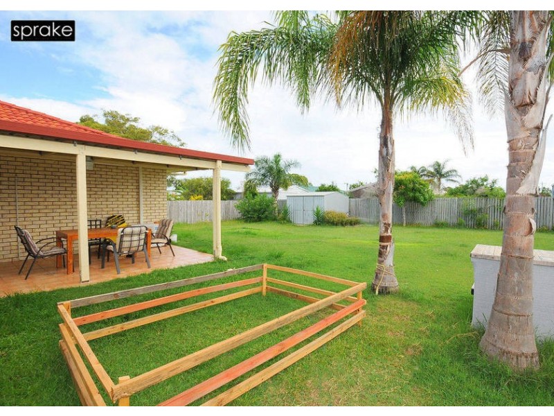 32 Bunker Avenue, Hervey Bay QLD 4655