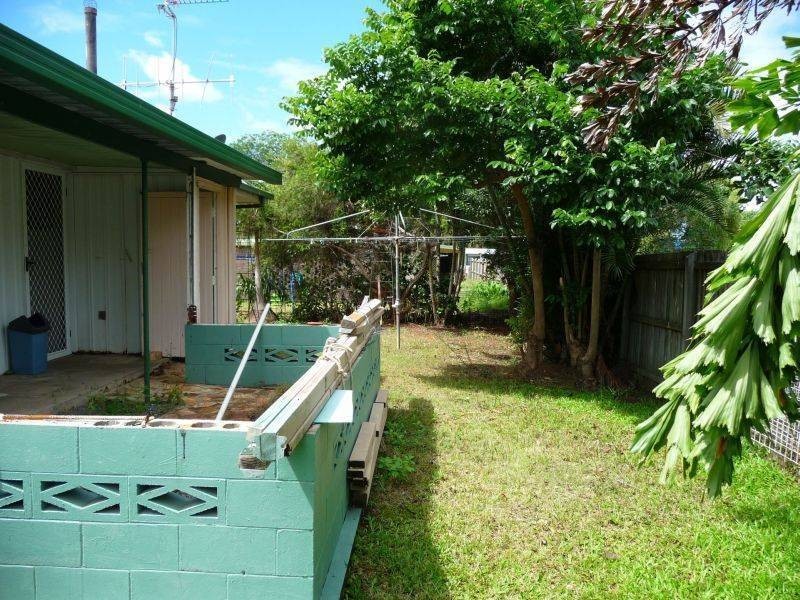 4 Dover Street, Pialba QLD 4655