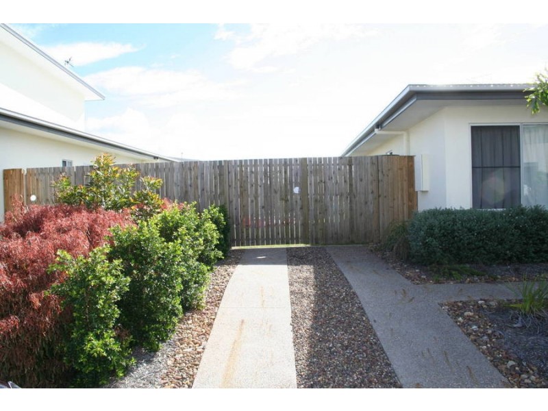 44/230 Pulgul Street, Urangan QLD 4655