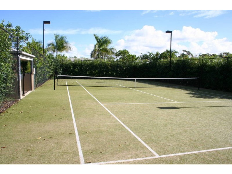 44/230 Pulgul Street, Urangan QLD 4655