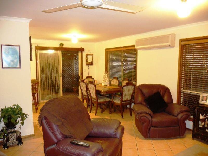 39 Galatea St, Point Vernon QLD 4655