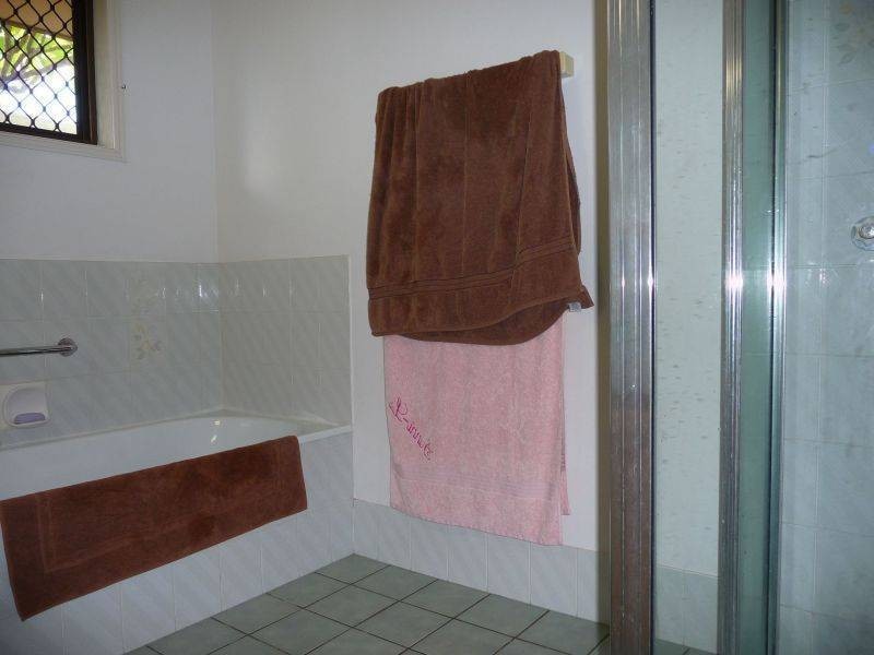 11 Turrum Street, Scarness QLD 4655