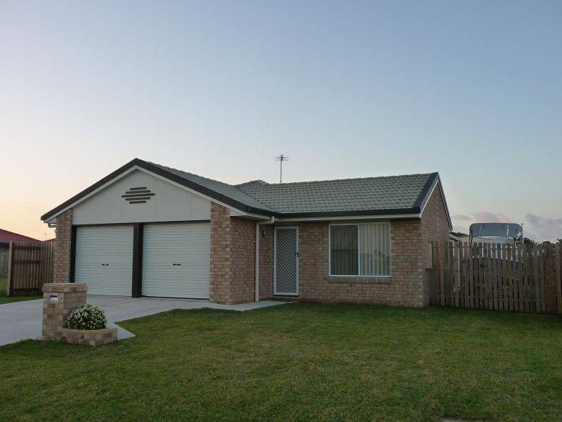 10 Dory Dr, Point Vernon QLD 4655