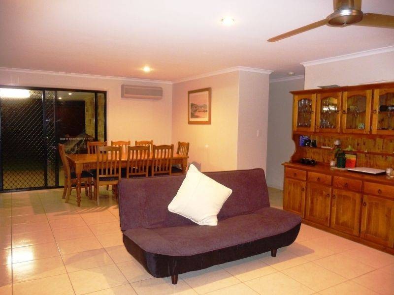 27 Rosedale Drive, Wondunna QLD 4655