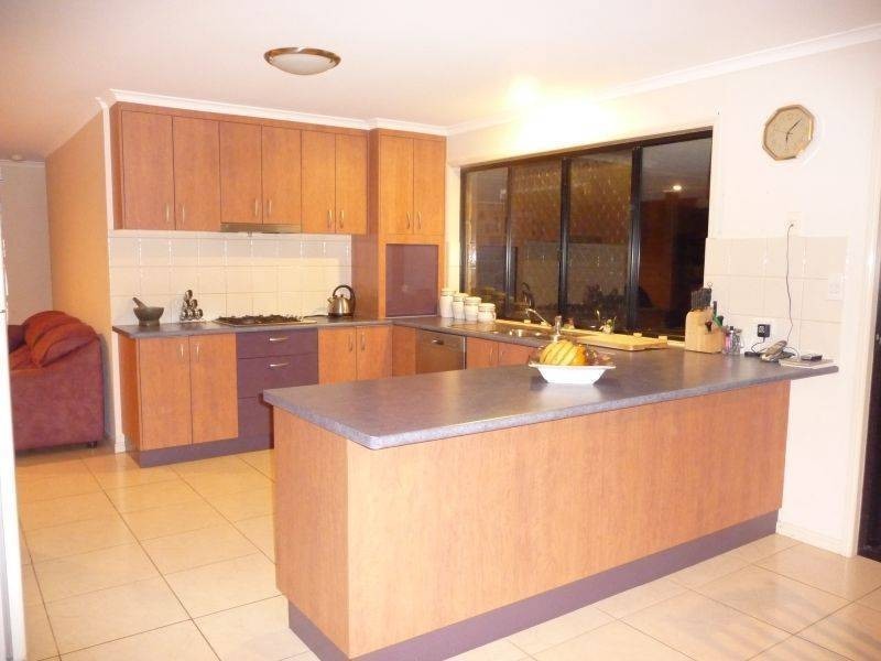 27 Rosedale Drive, Wondunna QLD 4655