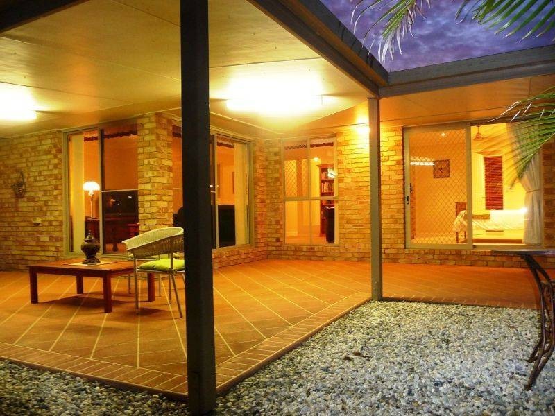 47 Bayrise Dr, Urangan QLD 4655