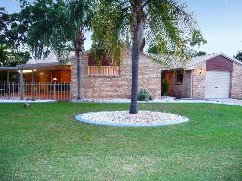 47 Bayrise Dr, Urangan QLD 4655