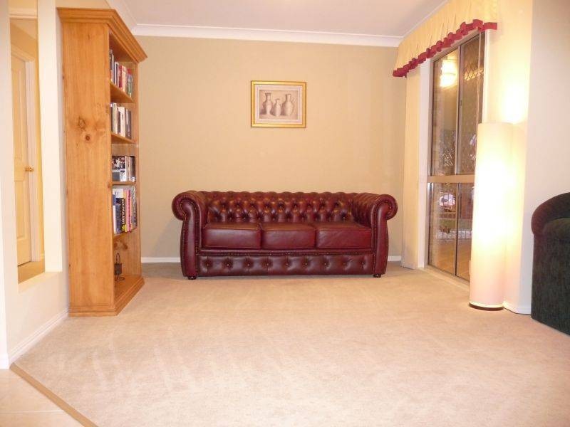 47 Bayrise Dr, Urangan QLD 4655