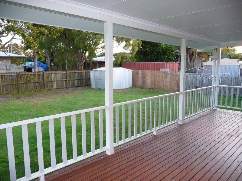 76 Hammond St, Urangan QLD 4655