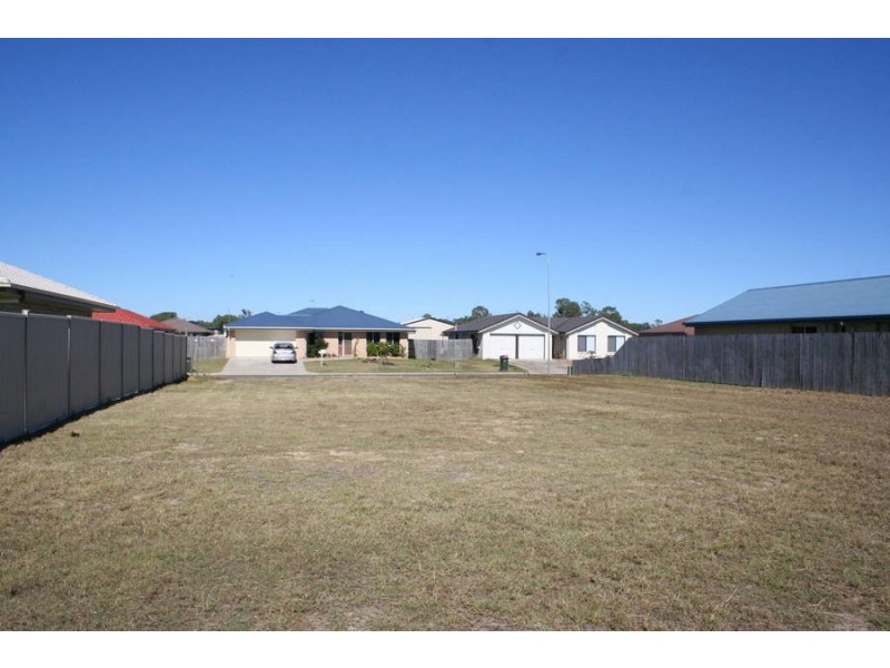 21 Yarrilee CCt, Dundowran QLD 4655