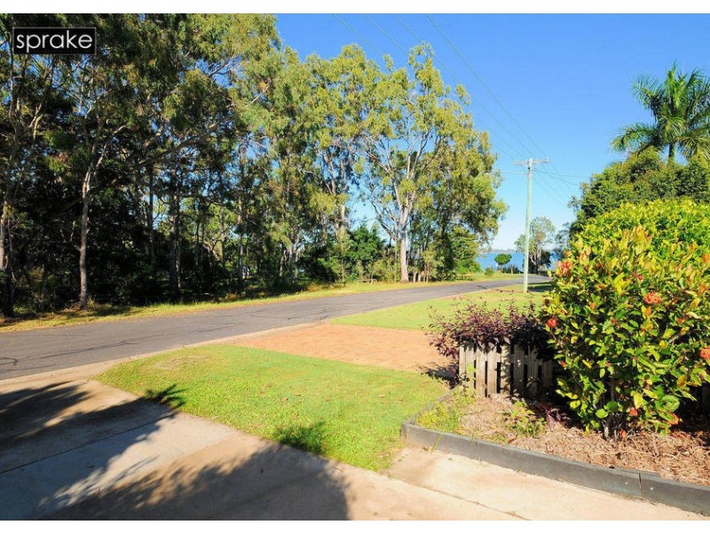 8 Spence Street, Point Vernon QLD 4655