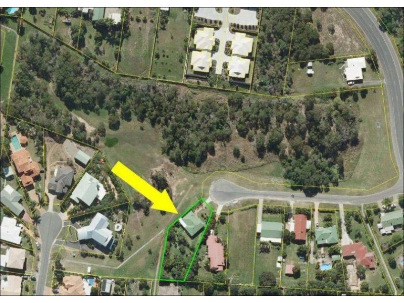 16 Daydream Crt, Kawungan QLD 4655