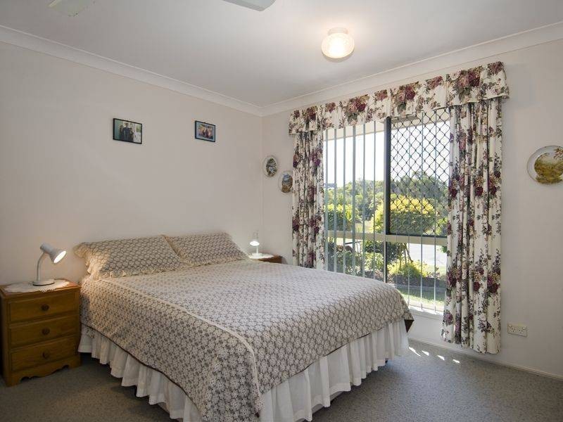 16 Daydream Crt, Kawungan QLD 4655