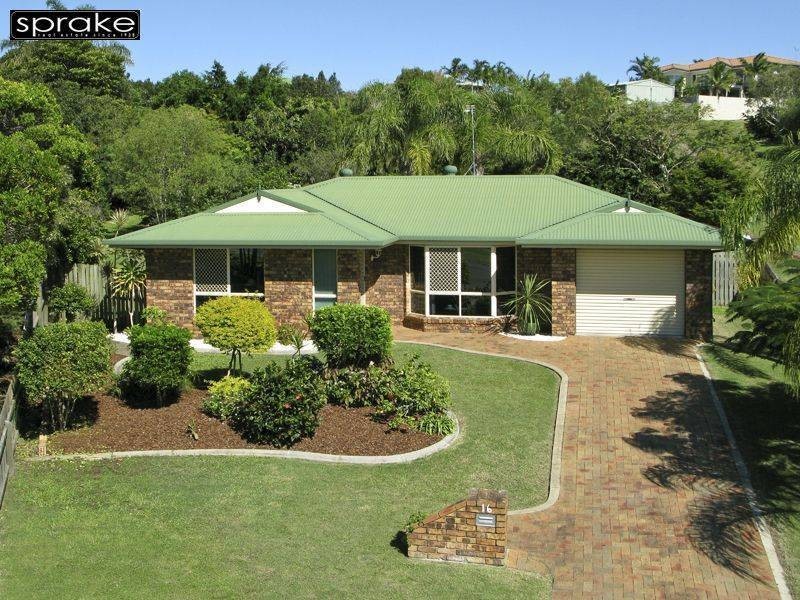 16 Daydream Crt, Kawungan QLD 4655