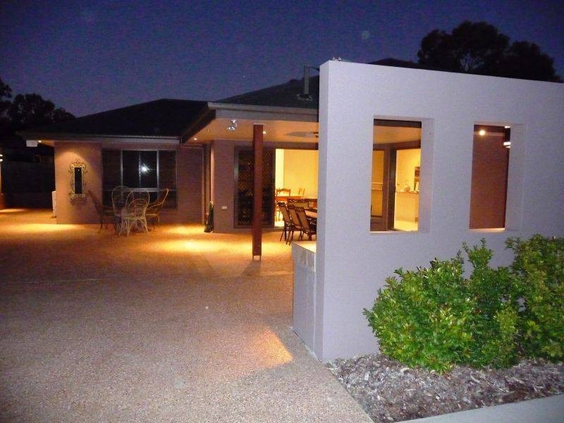 Lot 5, 34 Hughes Rd, Urangan QLD 4655