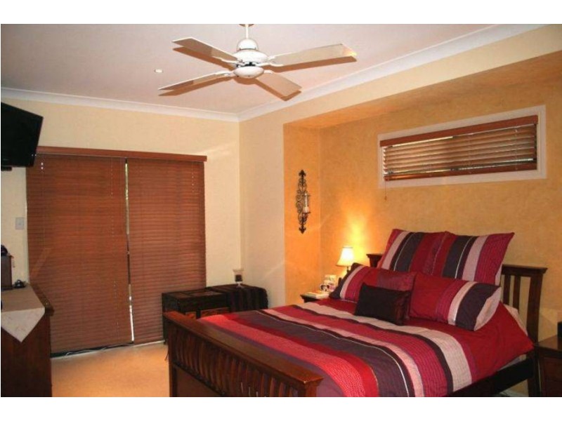 19 Belmoreana Court, Dundowran Beach QLD 4655