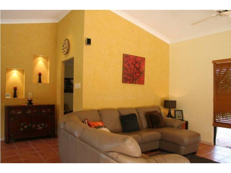 19 Belmoreana Court, Dundowran Beach QLD 4655