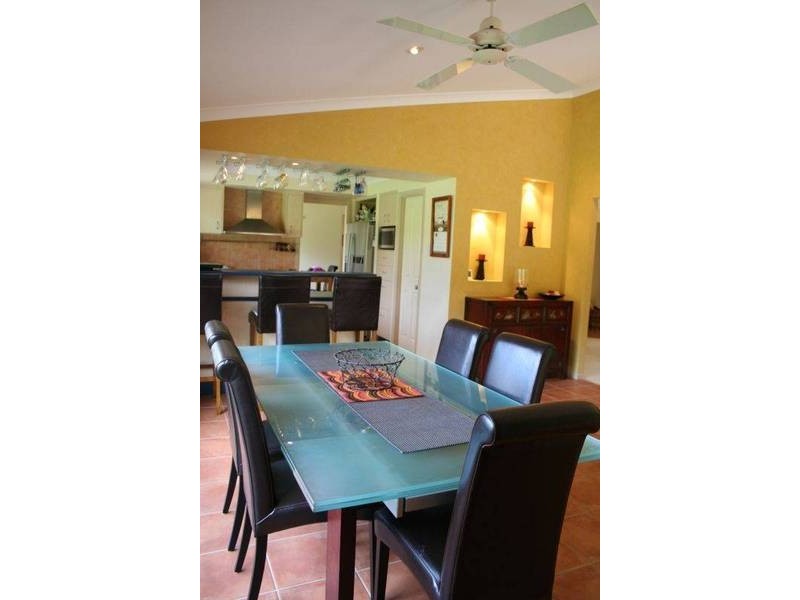 19 Belmoreana Court, Dundowran Beach QLD 4655