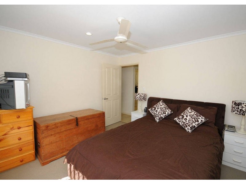 74 Endeavour Way, Eli Waters QLD 4655