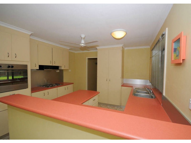 6 Hakea Court, Kawungan QLD 4655