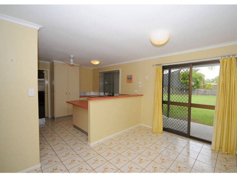 6 Hakea Court, Kawungan QLD 4655