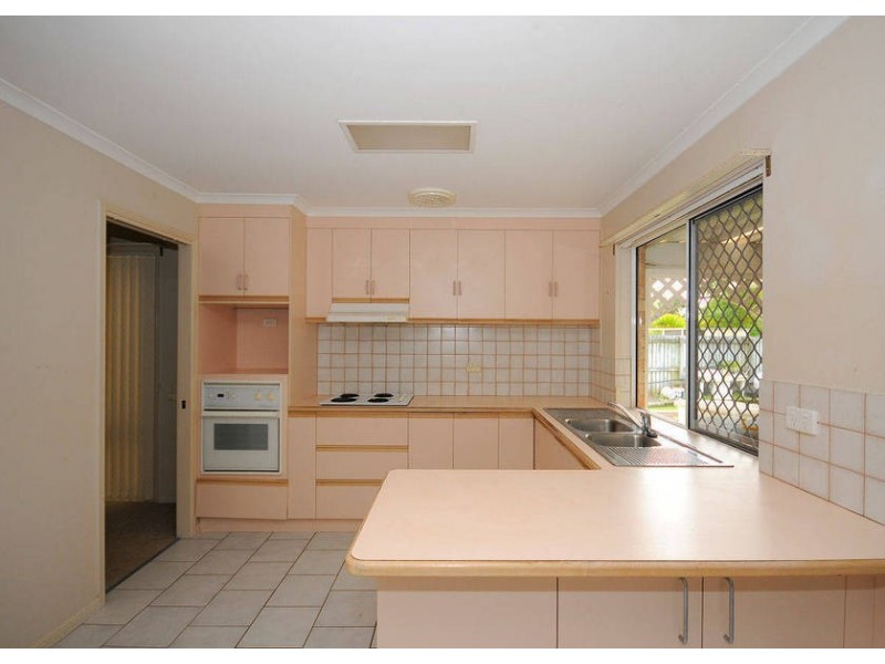 60 Cedar Crescent, Kawungan QLD 4655