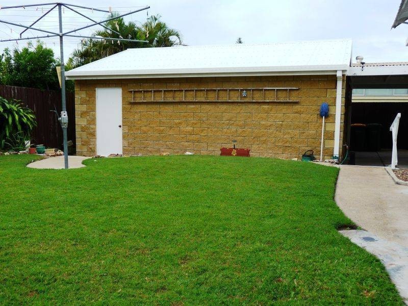 6 Holiday Pde, Scarness QLD 4655