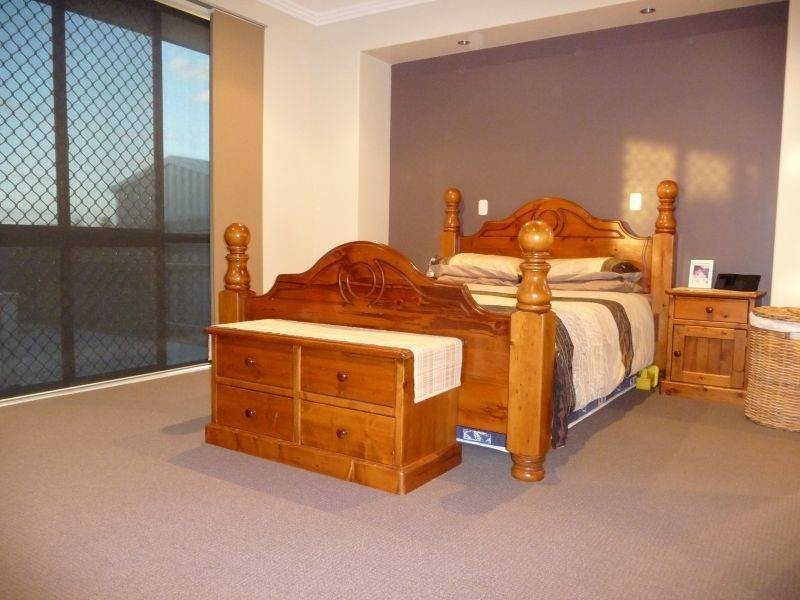 31 Harrison Cct, Urangan QLD 4655