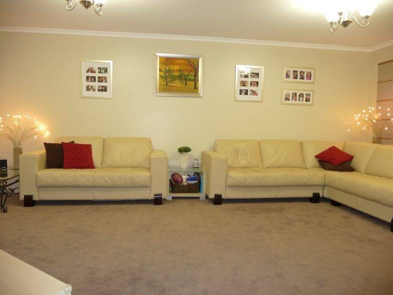 3 Maureen Crt, Point Vernon QLD 4655