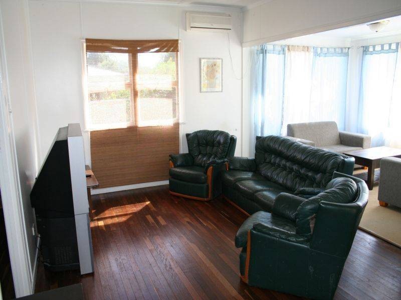 183 Esplanade, Point Vernon QLD 4655