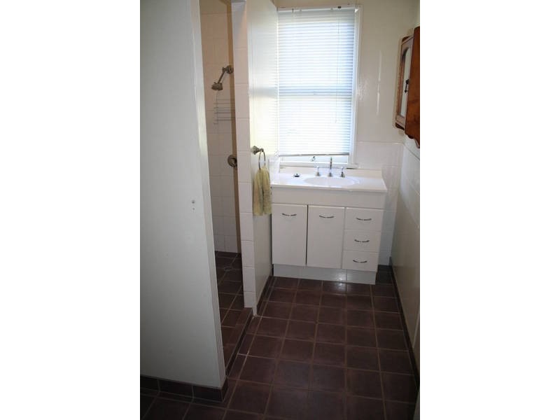 183 Esplanade, Point Vernon QLD 4655