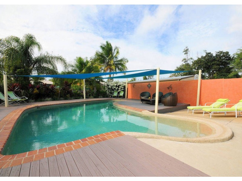 28 Fairway Drive, Urraween QLD 4655