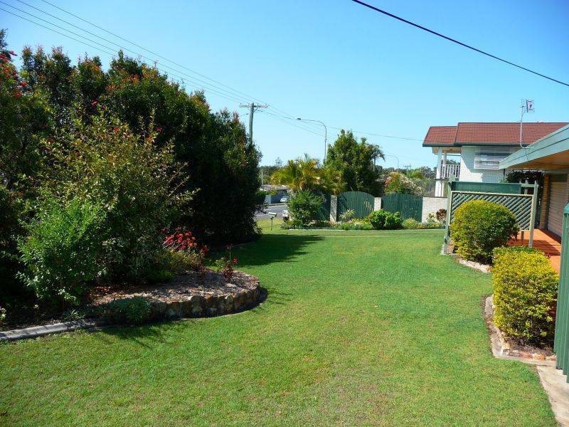 363 Boat Harbour Dr, Scarness QLD 4655