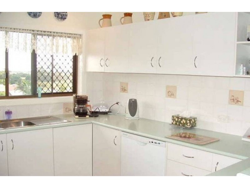 10 Waigani Avenue, Kawungan QLD 4655