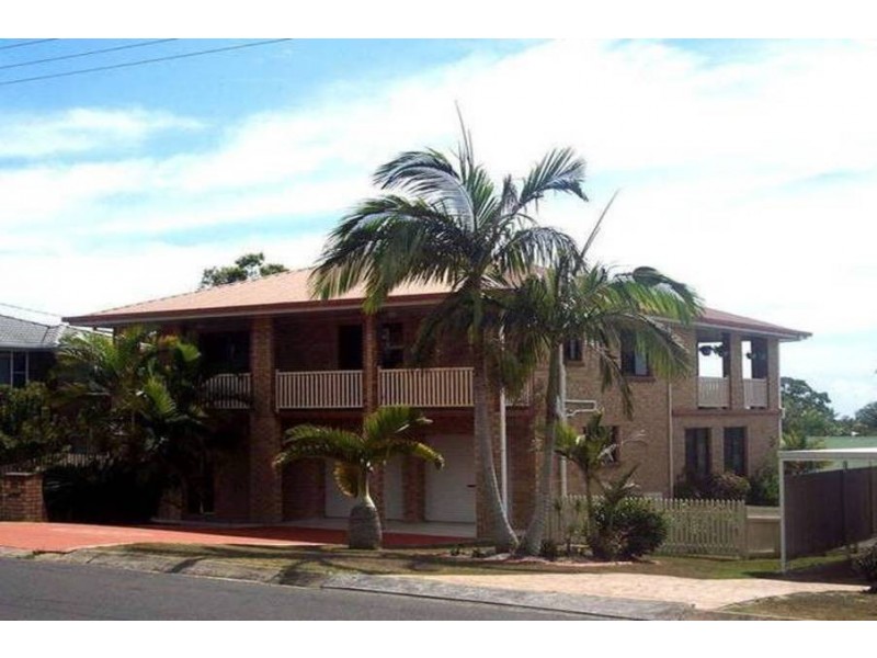 10 Waigani Avenue, Kawungan QLD 4655