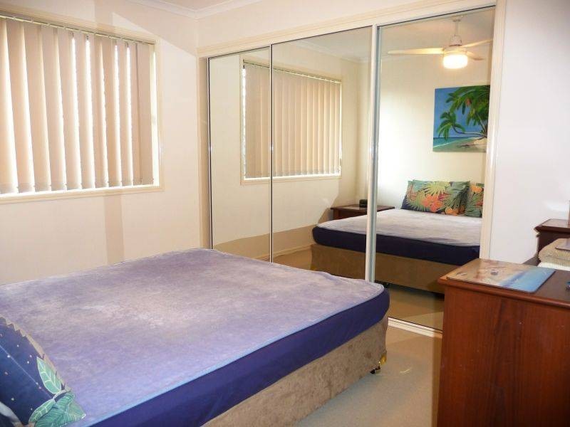 54 Anchorage Cct, Point Vernon QLD 4655