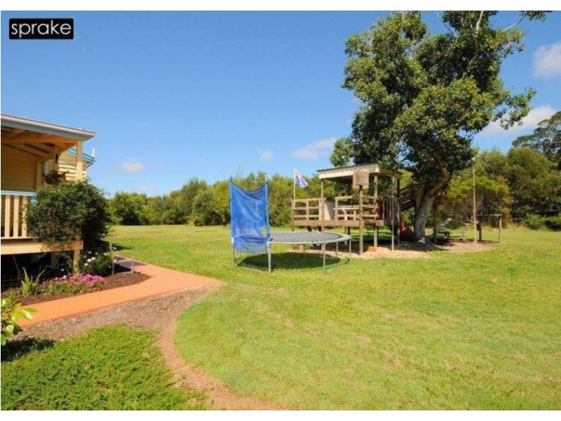 18 Maddever Road, Booral QLD 4655