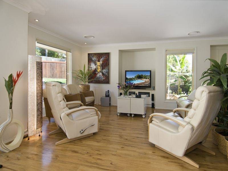 4 Daydream Crt, Kawungan QLD 4655