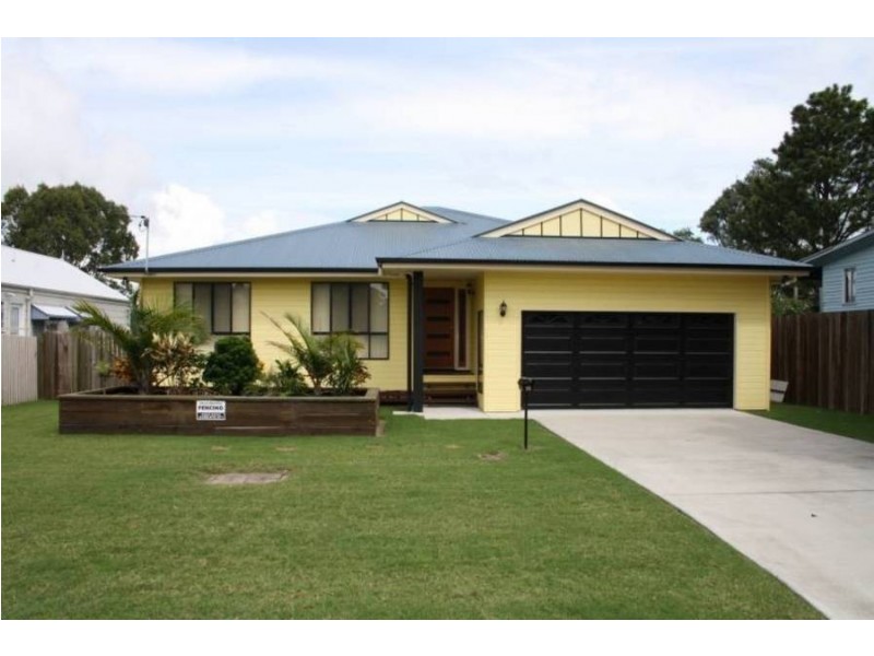 75 Dundas Street, Maryborough QLD 4650