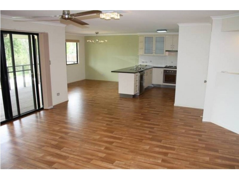 75 Dundas Street, Maryborough QLD 4650