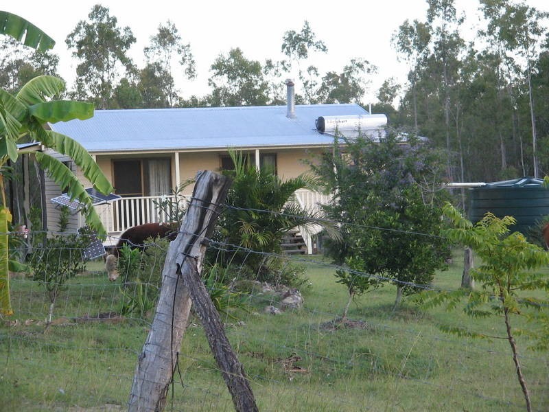 Paterson QLD 4570