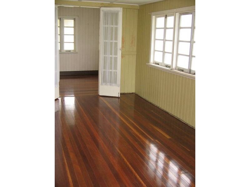 2 New Street, Maryborough QLD 4650