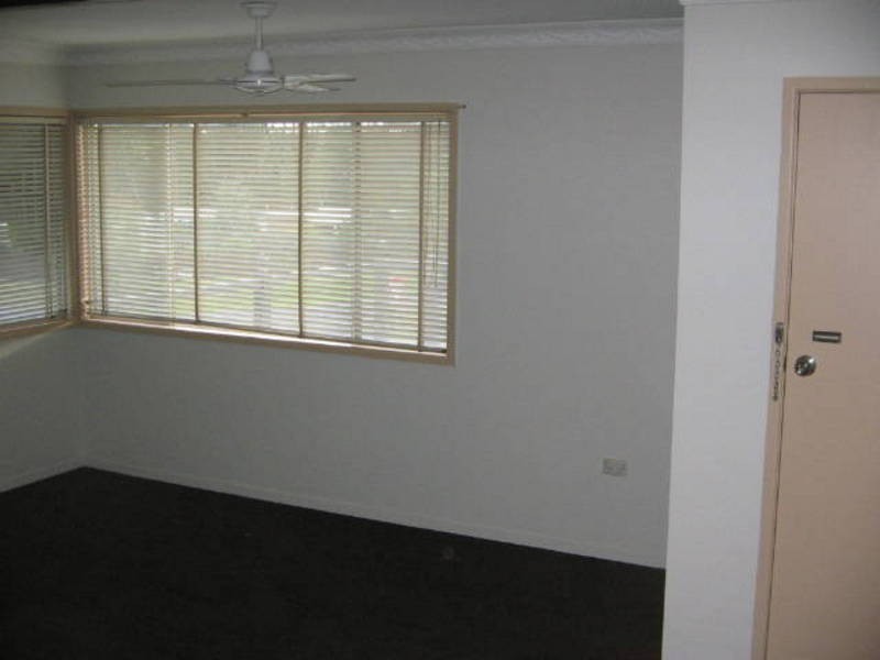 28 Vaughan Street, Aldershot QLD 4650