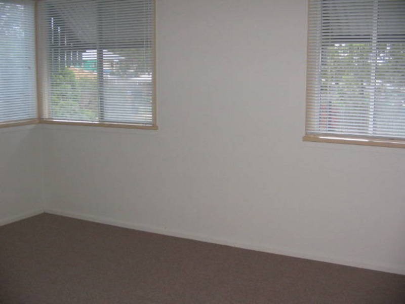 28 Vaughan Street, Aldershot QLD 4650