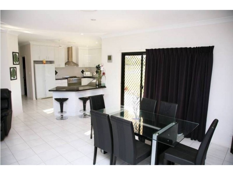 39 Charles Bruce Drive, Oakhurst QLD 4650