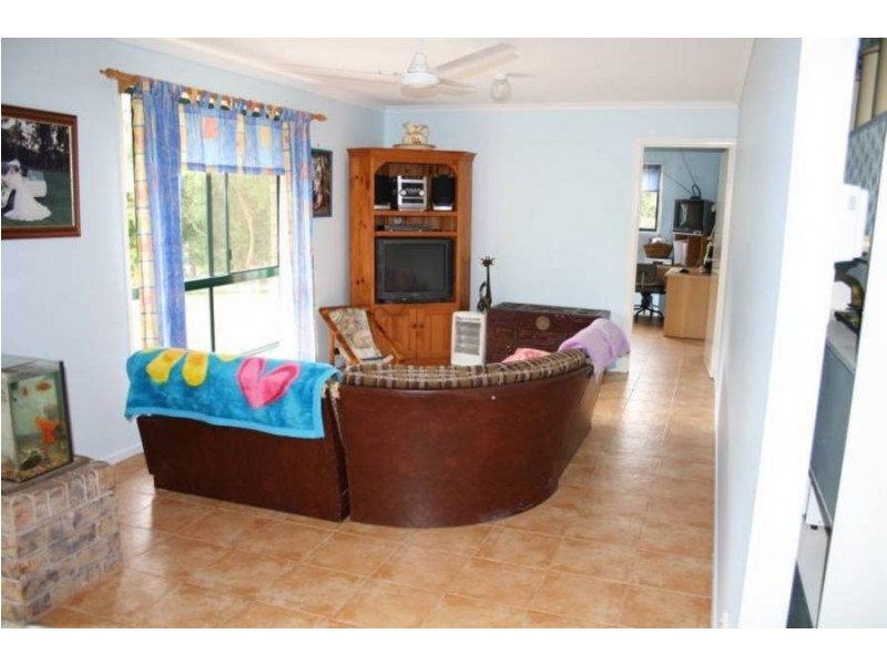 Owanyilla QLD 4650