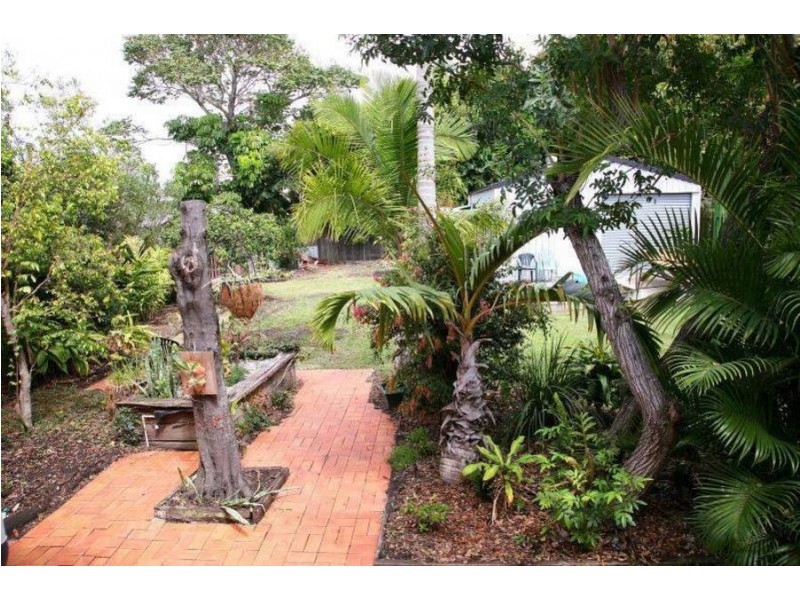 102 North Street, Maryborough QLD 4650